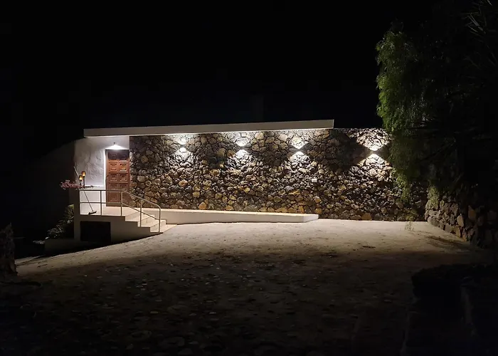 Don Miguel La Palma Villa El Paso